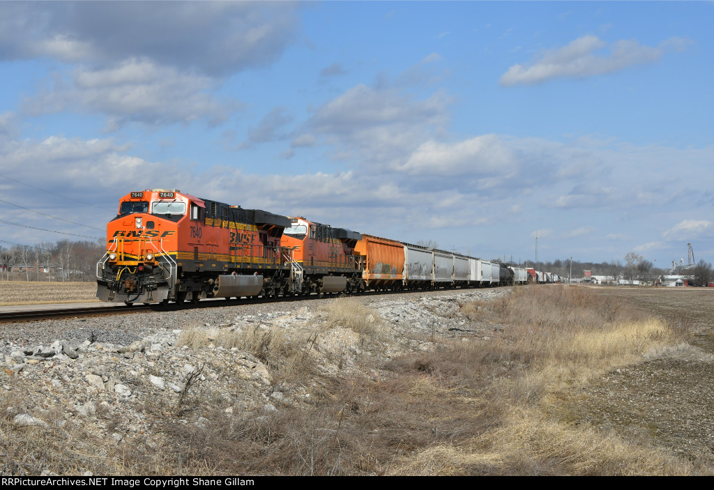 BNSF 7640